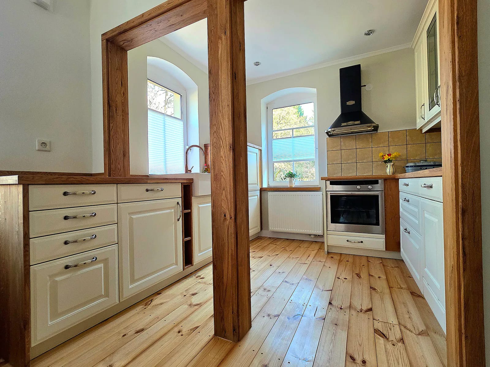 Ferienwohnung 2 — Einbauküche mit Spülmaschine